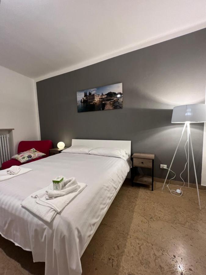 Villa Corteolivo Rooms Torri Del Benaco Exteriér fotografie