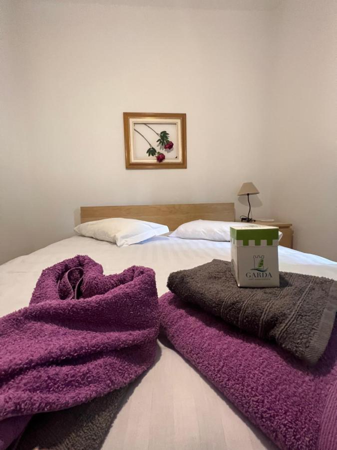 Villa Corteolivo Rooms Torri Del Benaco Exteriér fotografie